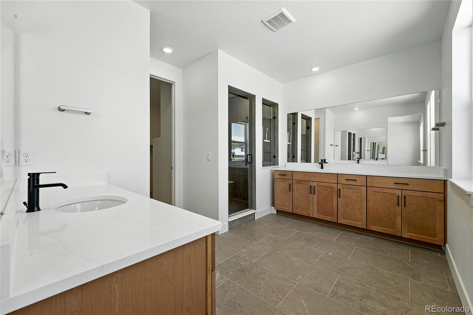 5629 Farrier Point