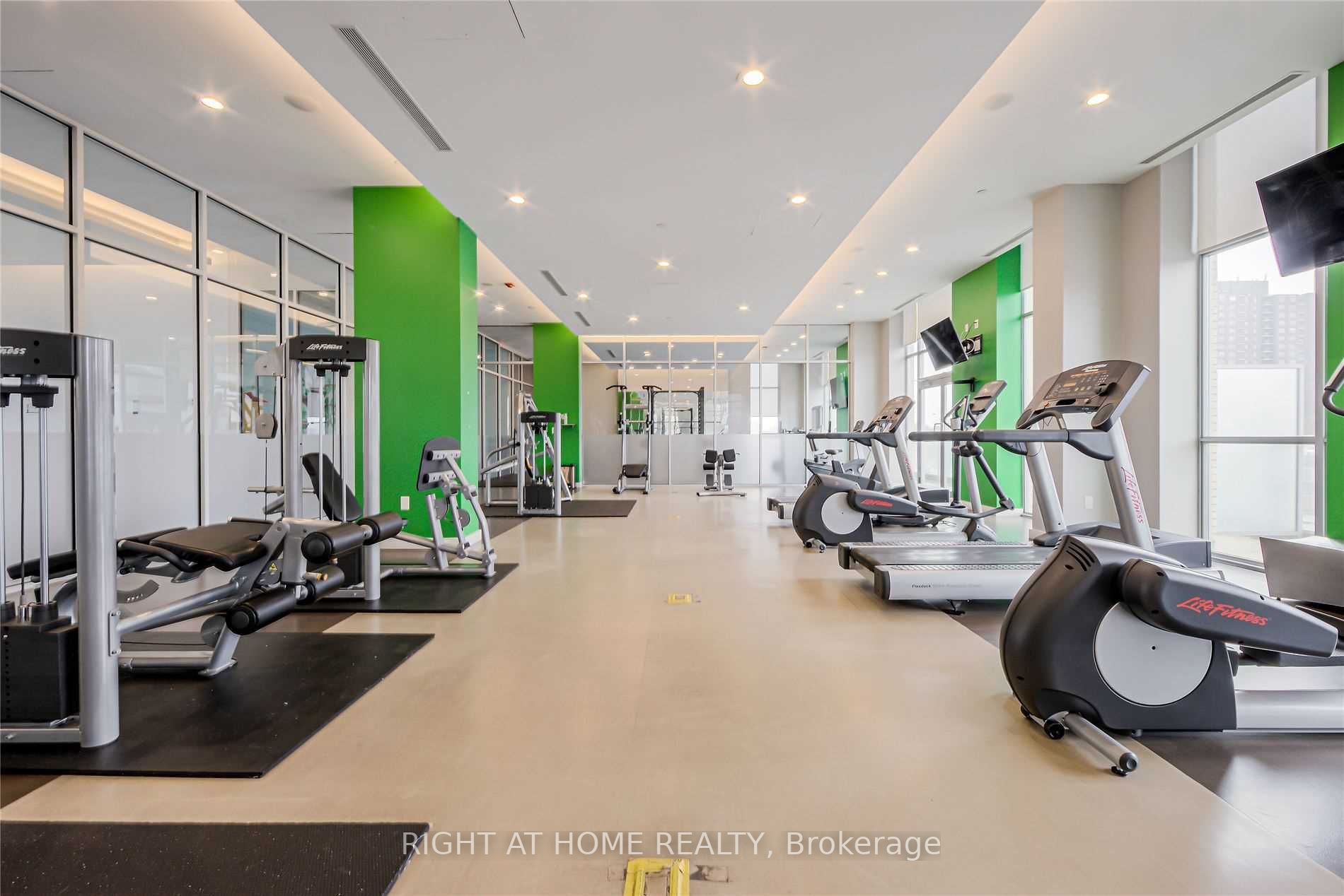 70 Forest Manor Rd 2907