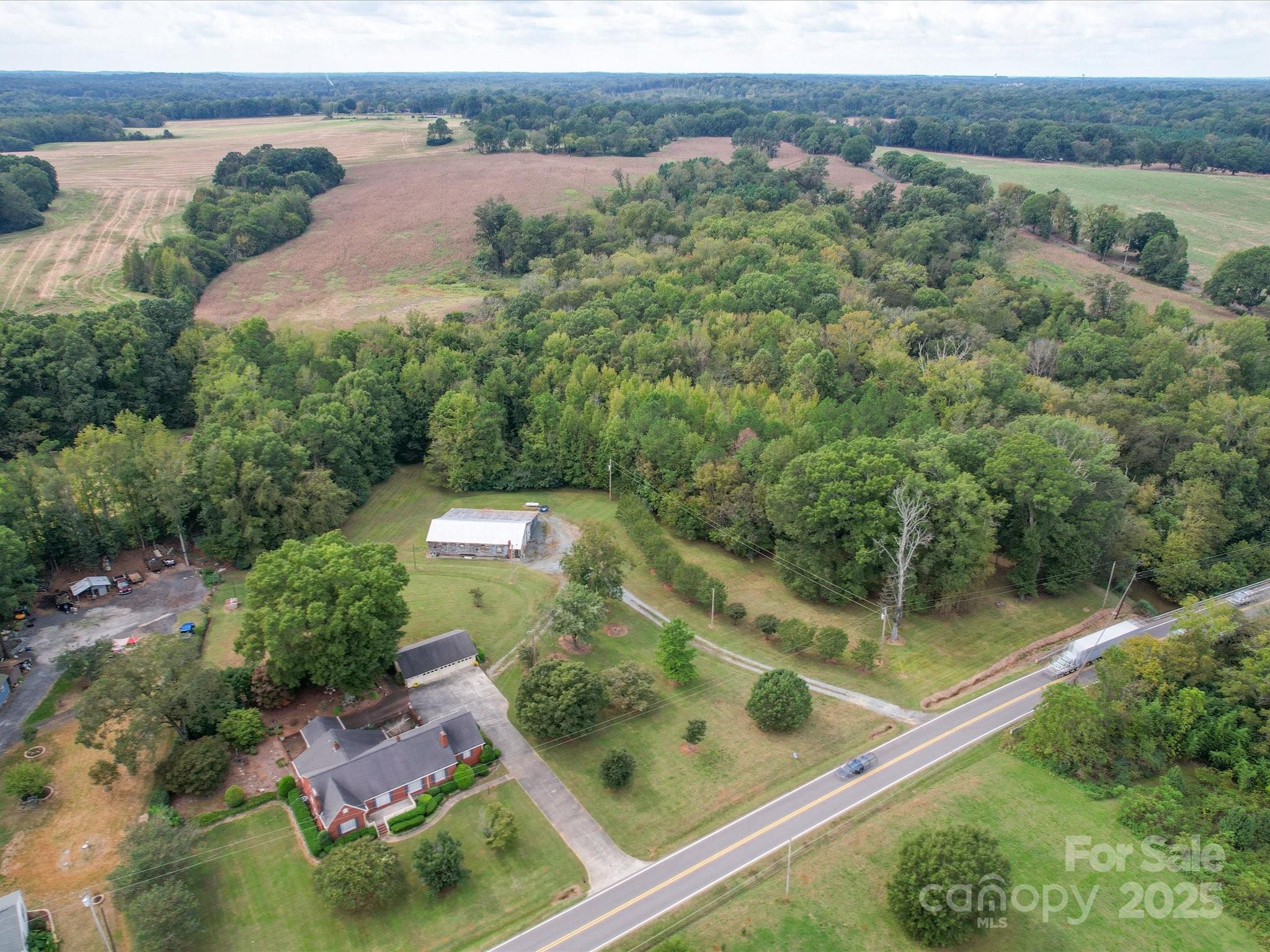 2316 Wolf Pond Road