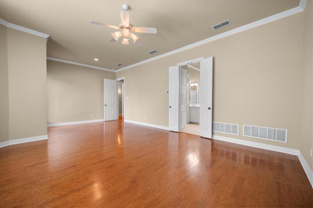 5505 Moorewood Drive