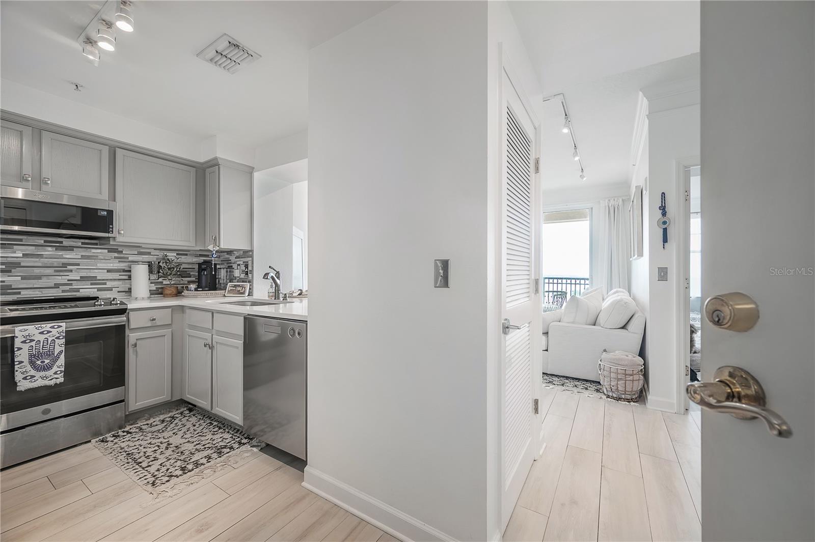345 Bayshore Boulevard 1803