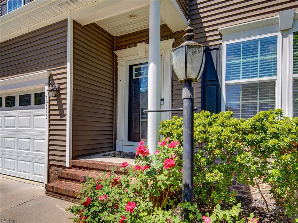 1716 Fishers Cove