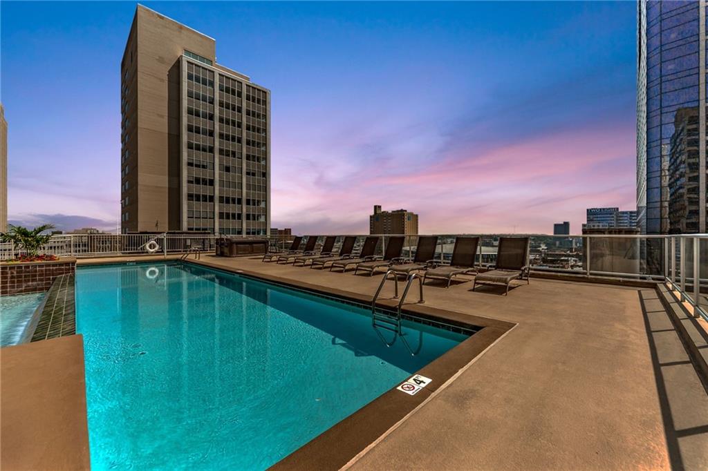 1101 Walnut Street 601