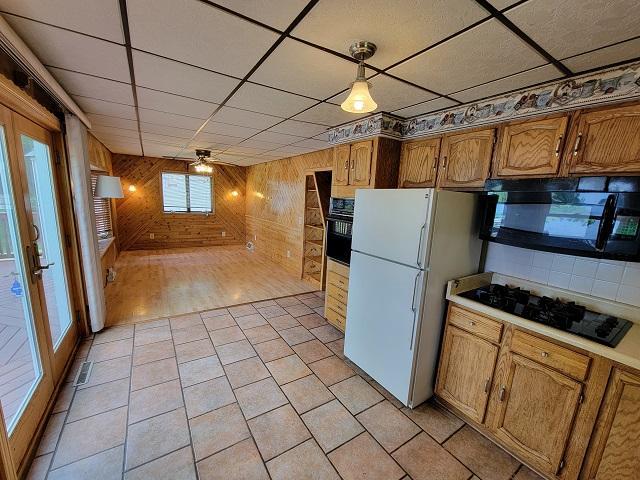 1972 W Chub Lake Road