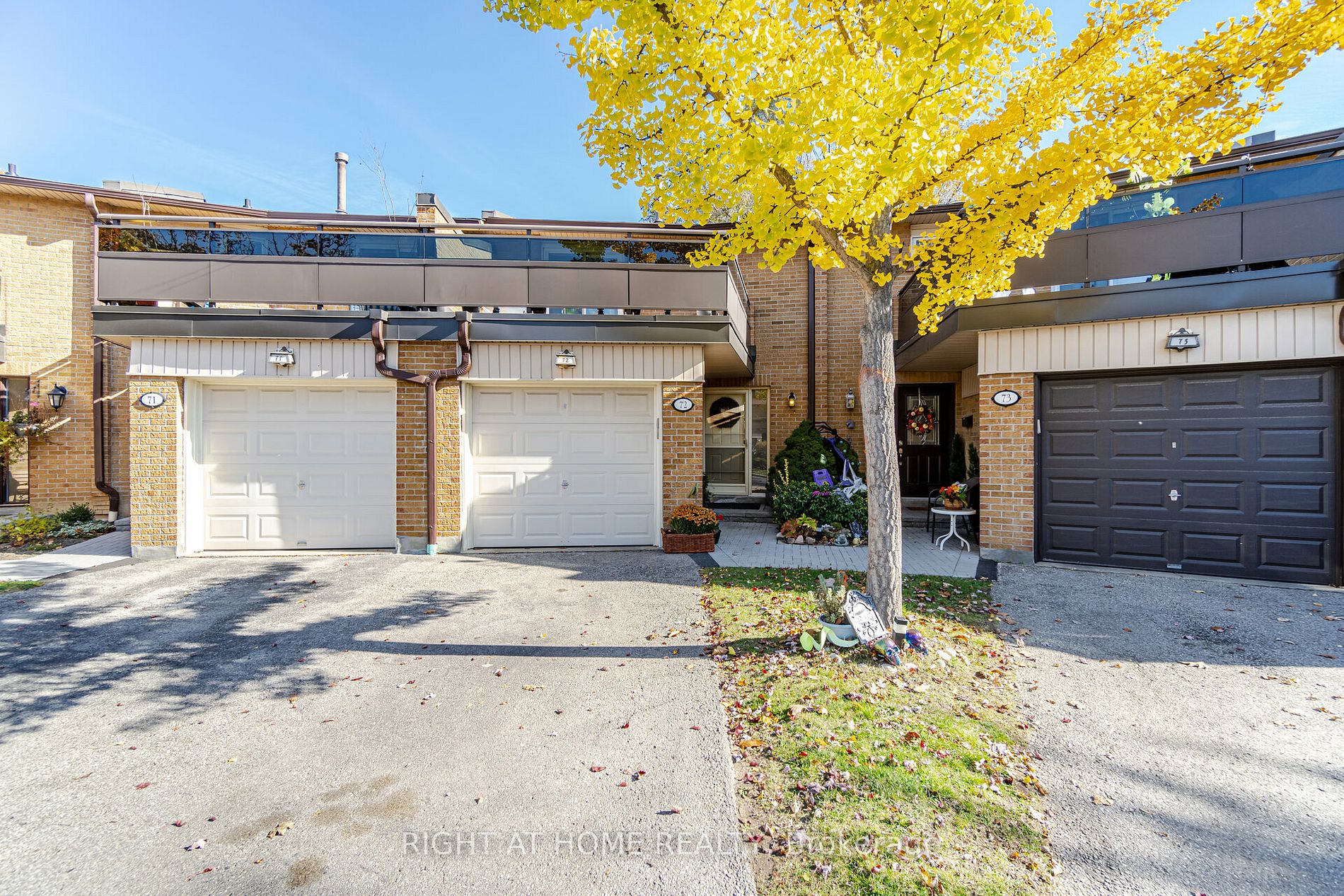 2120 E Rathburn Rd 72