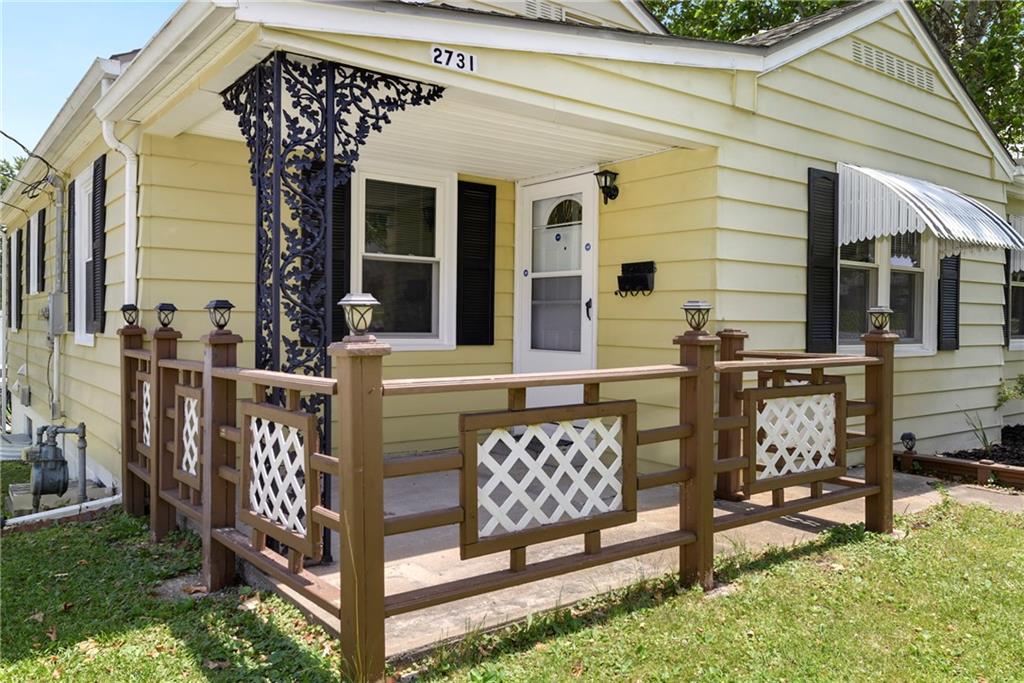 2731 S Northern Boulevard