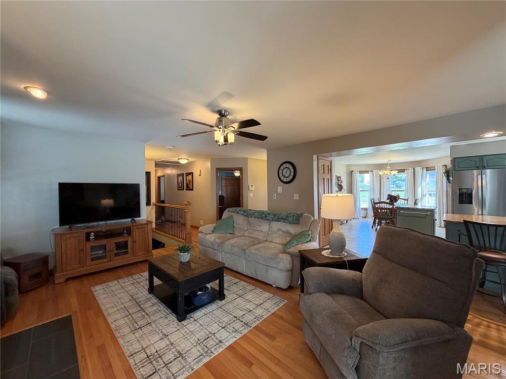 244 Hummingbird Lane