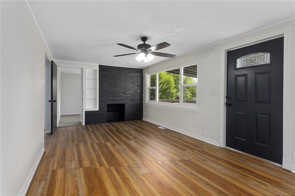 3705 N Walrond Avenue