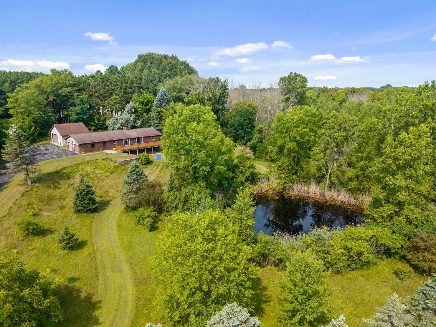 3747 Stream Road