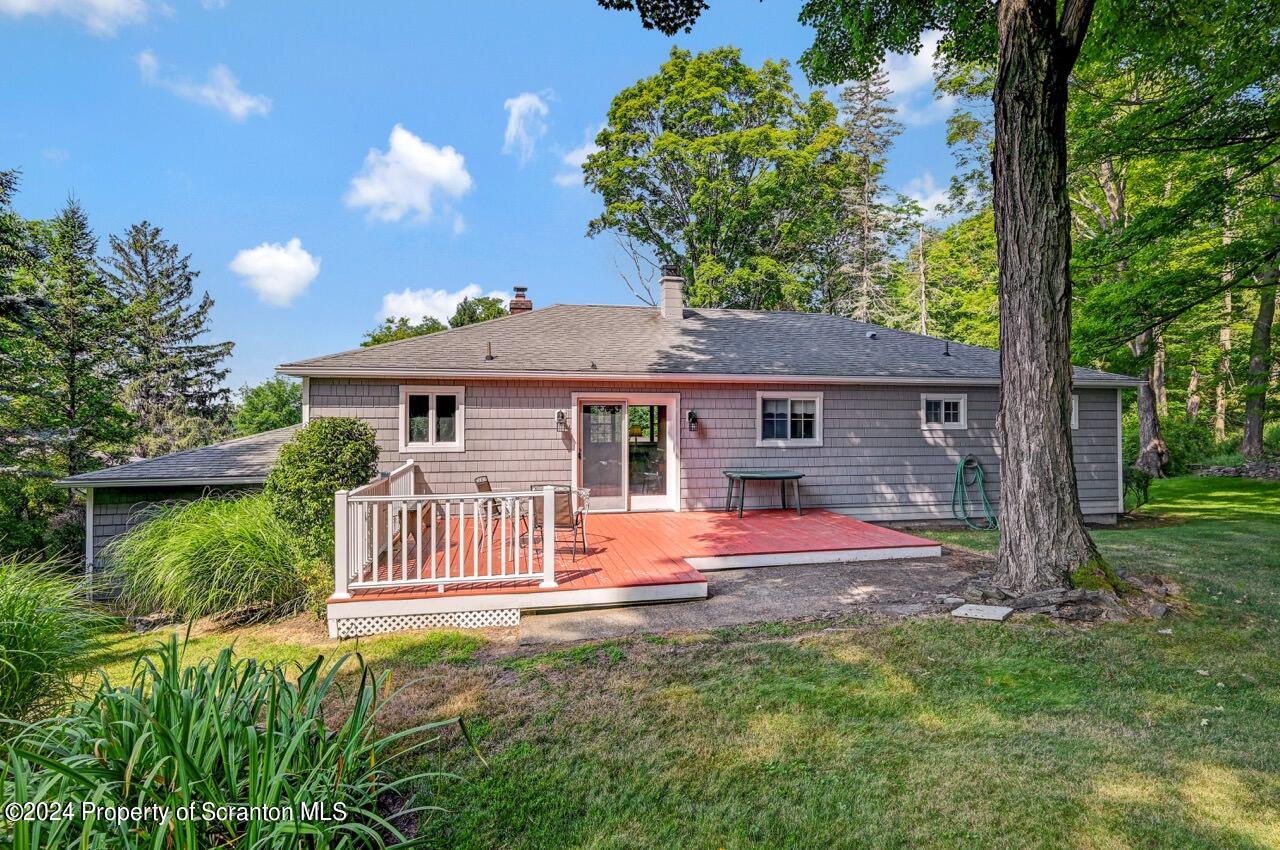 100 Buckhill