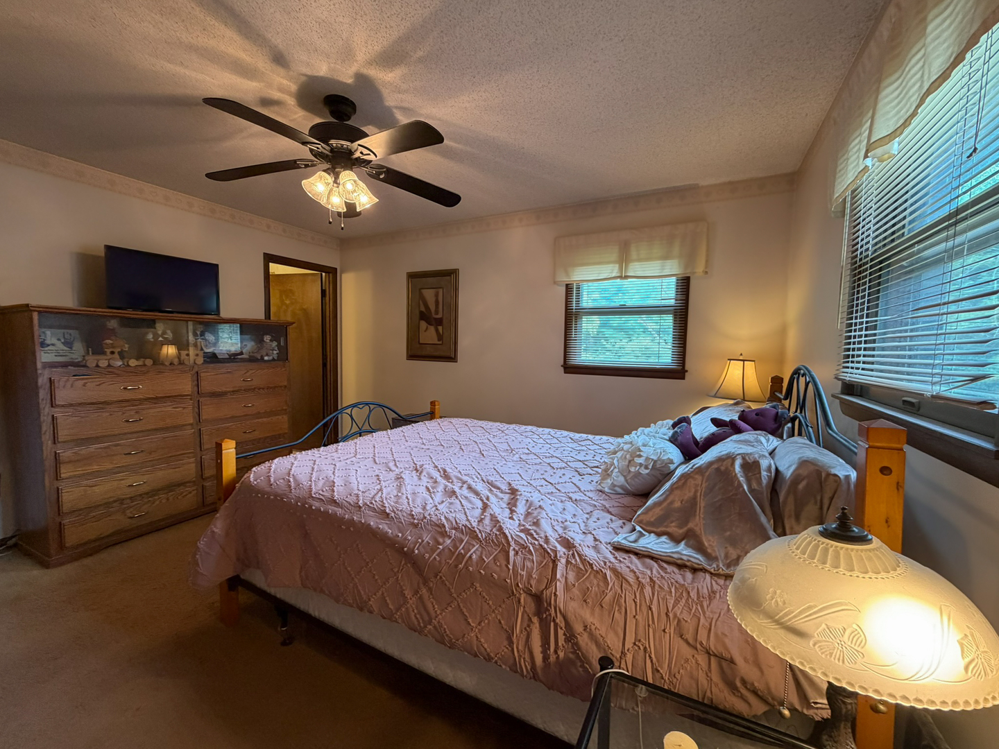 6607 Oak Ridge Lane