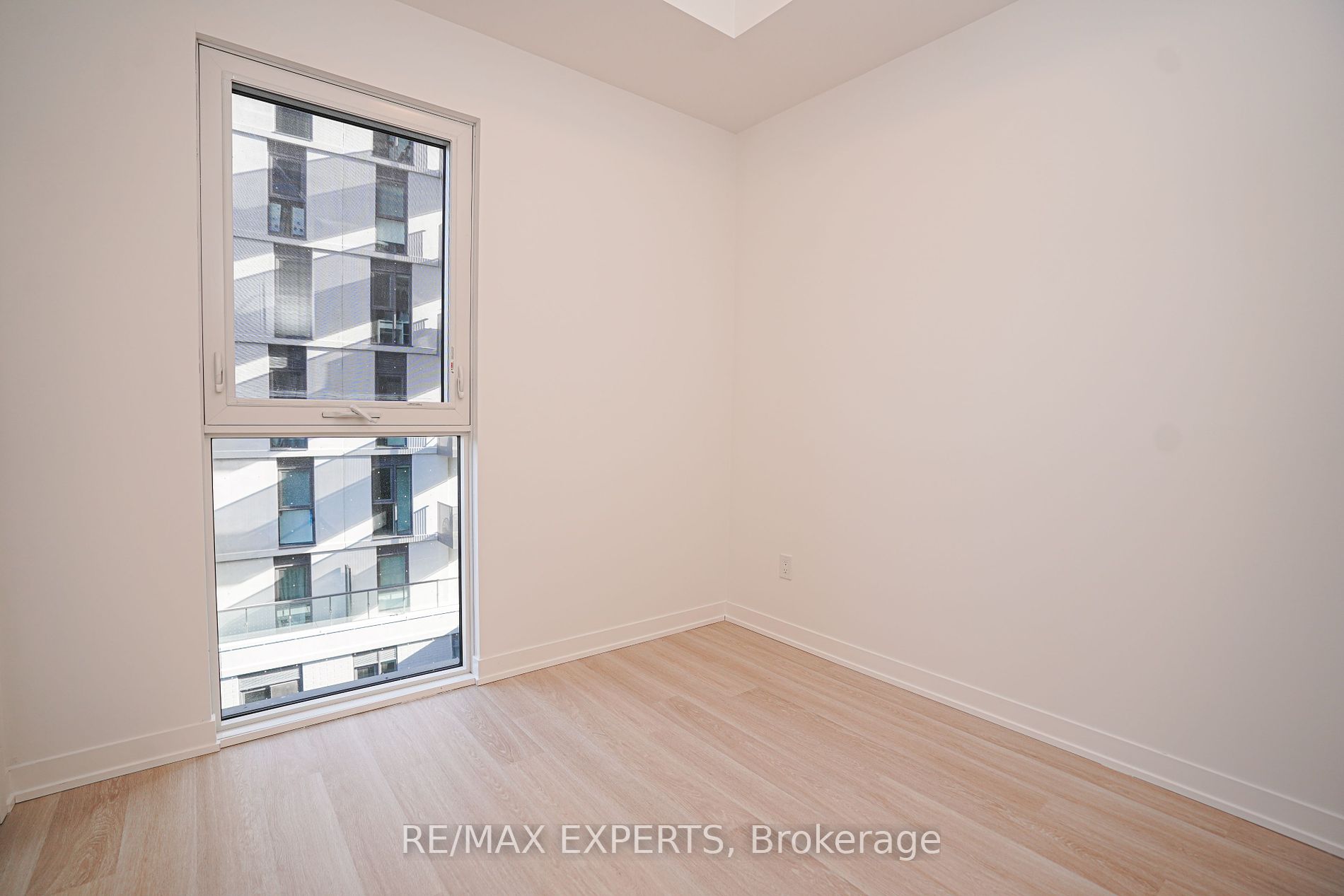 500 Wilson Ave 532