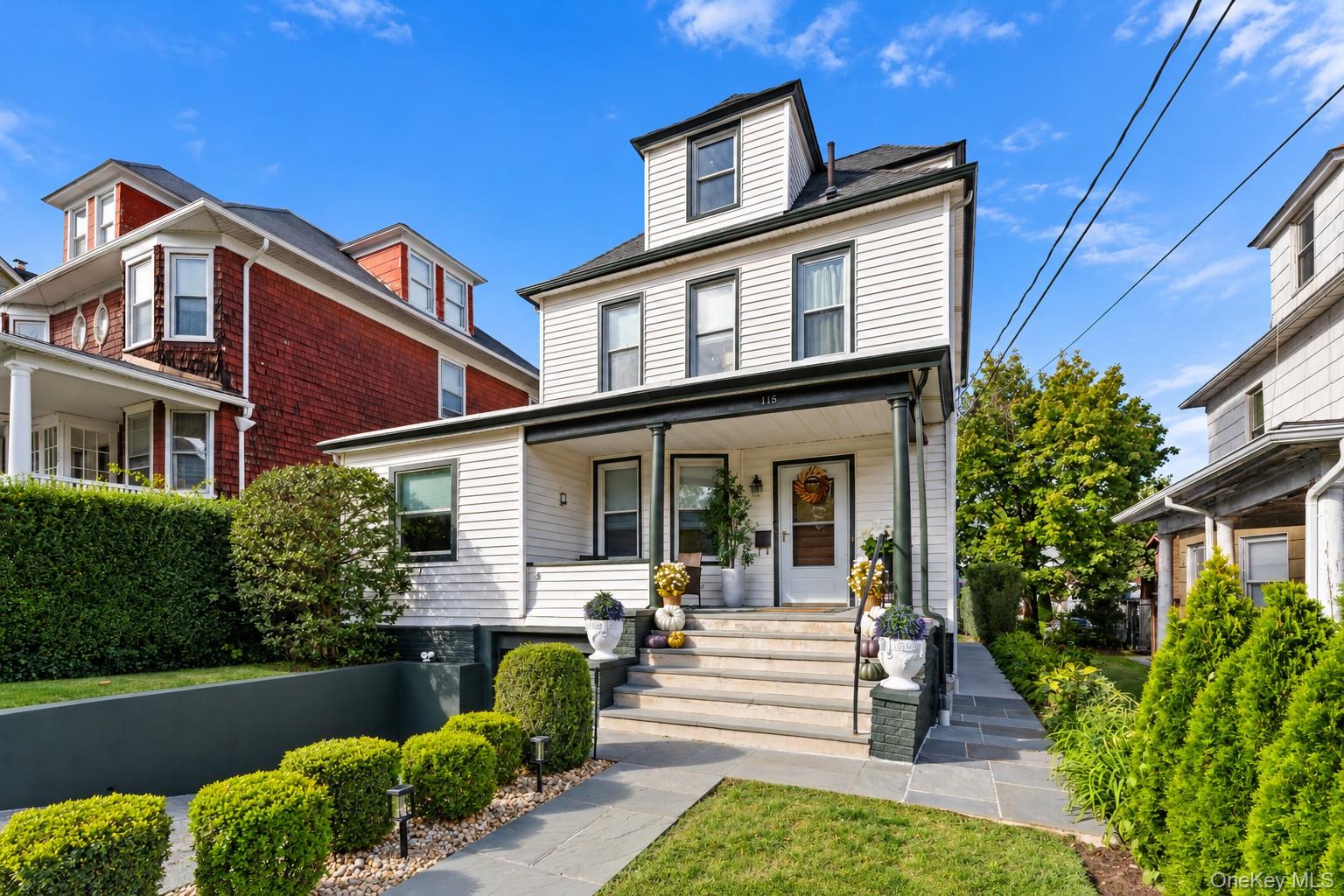 115 Coligni Avenue