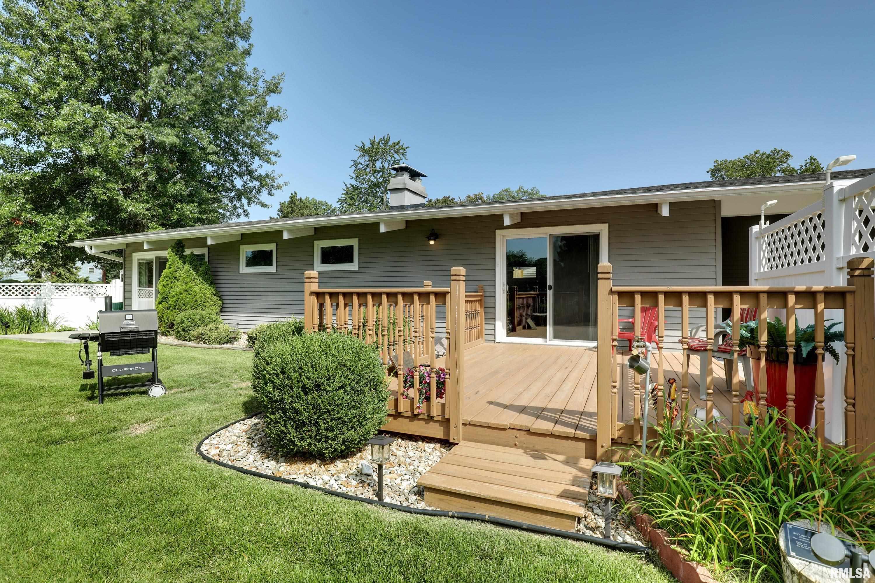 728 Ridgewood Drive