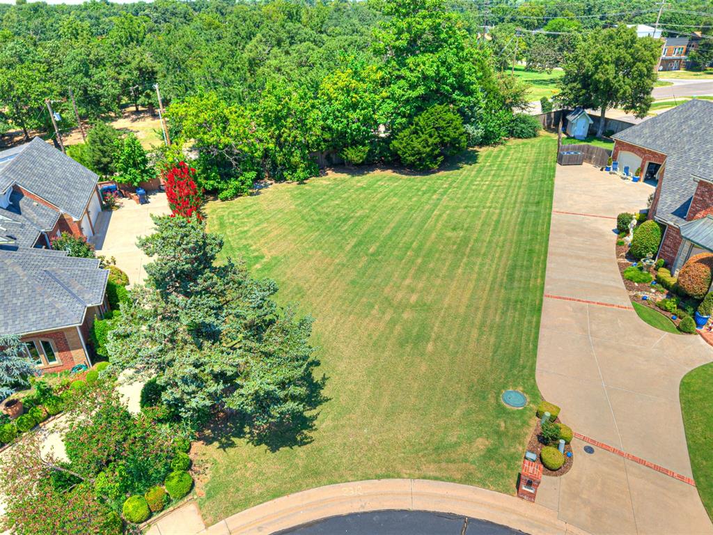 2312 Overholser Court