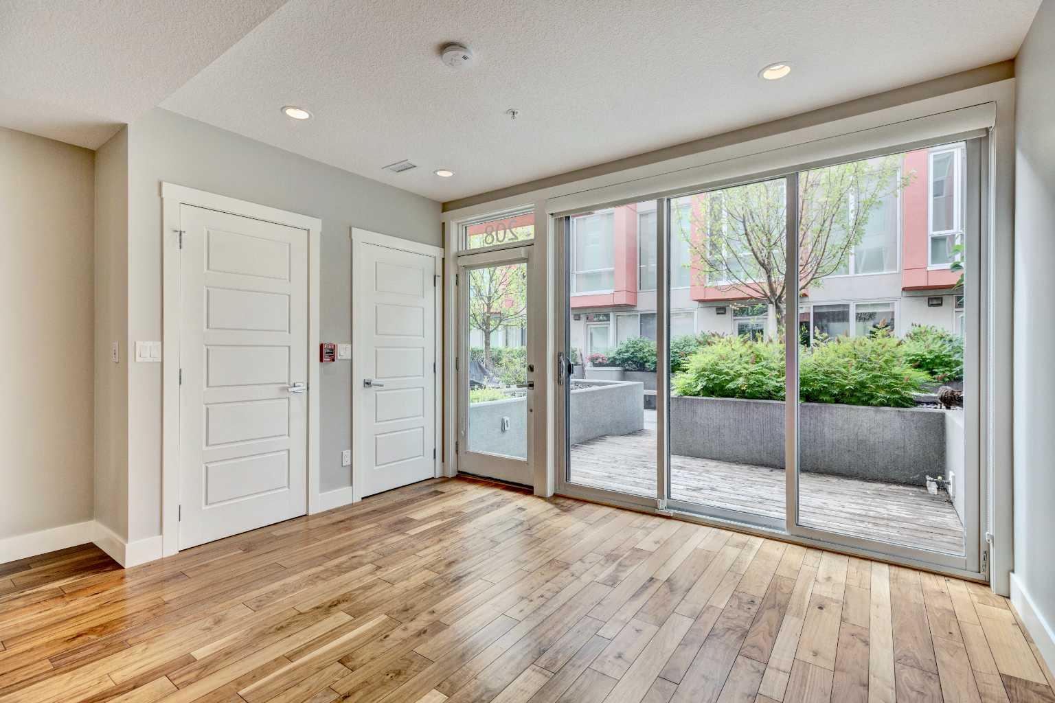 2717 17 Street SW 204