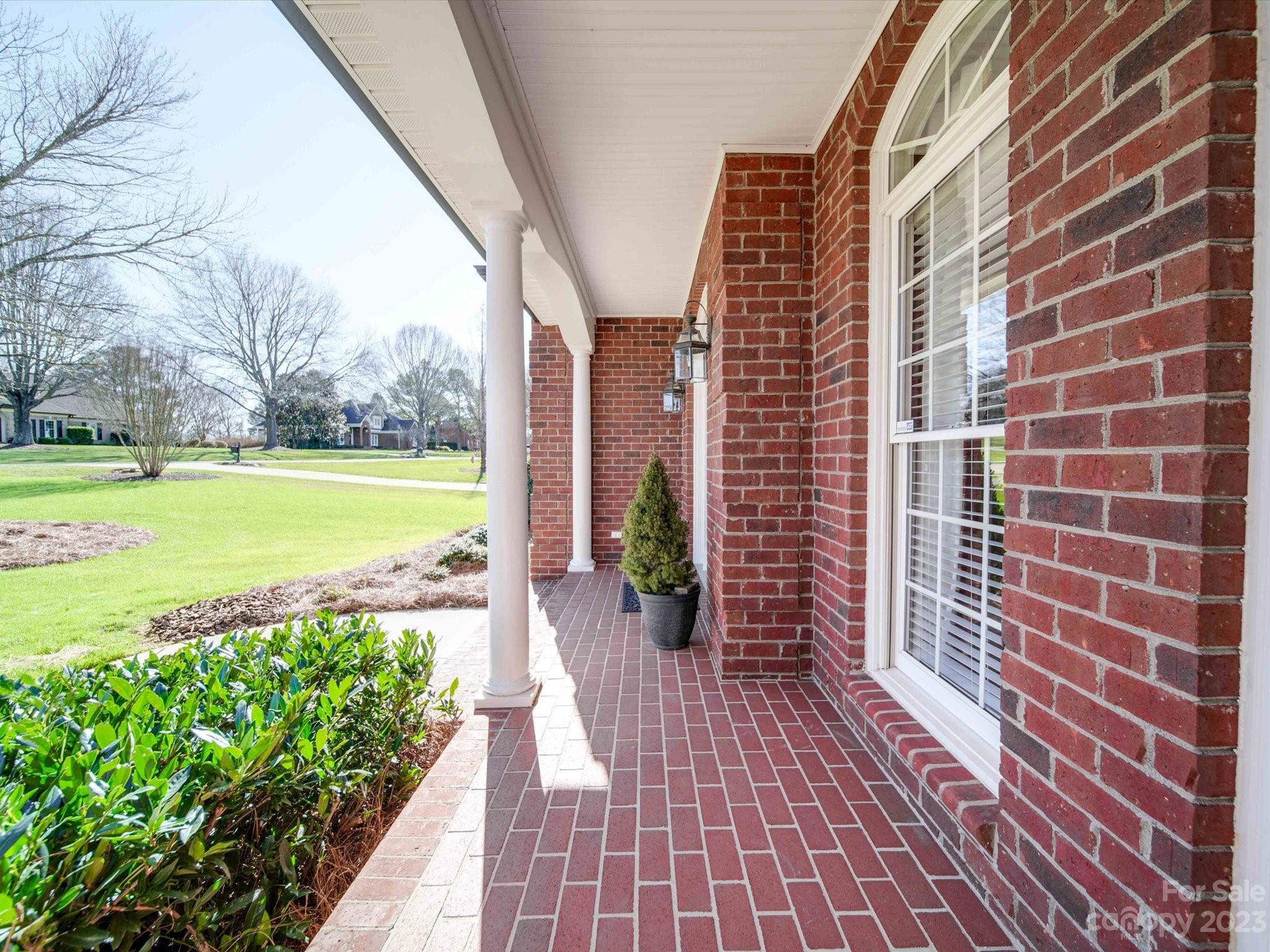1028 Kite Court