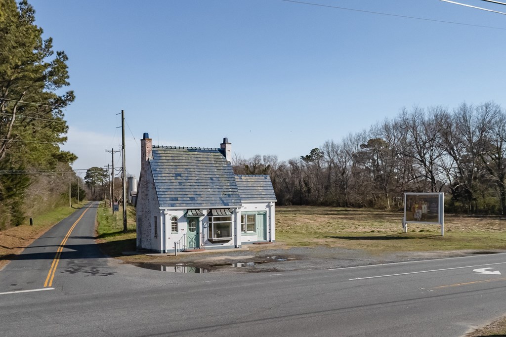 3255 Stone Rd