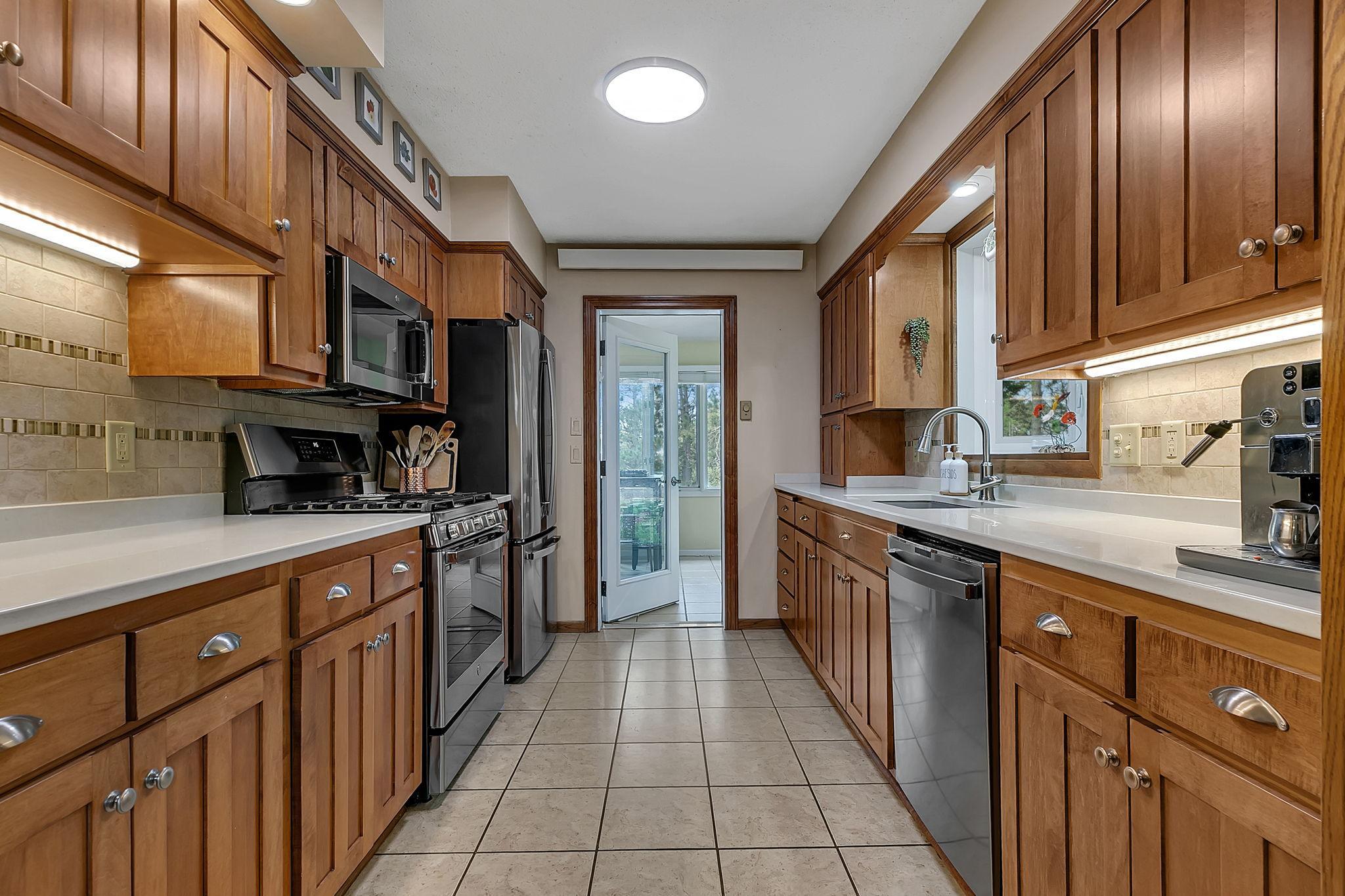 22603 Fable Road
