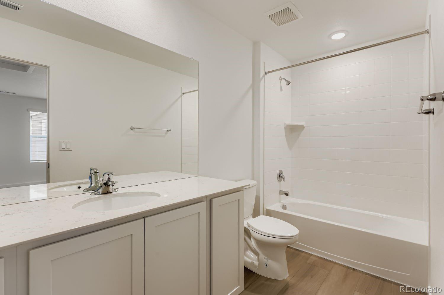 7813 Long Chute Trail