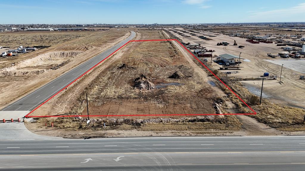 Located in a expanding energy corridor, this 5.36-acre tract presents a strong opportunity for industrial or commercial development. The site benefits from high traffic exposure along South County Road West and convenient access to I-20. With strong regional growth and excellent accessibility, the property is well positioned for investors, developers, or businesses looking to establish a presence in the area. Subject property is located outside of city limits in Bullhead development.