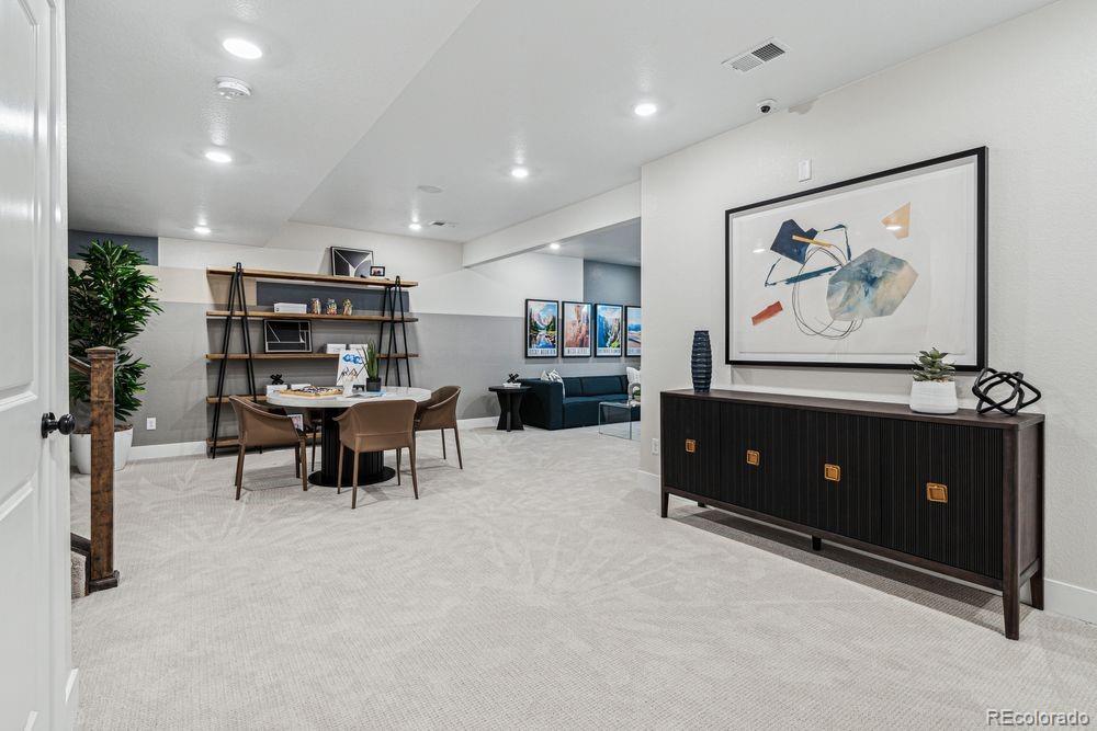 17065 W 92nd Loop