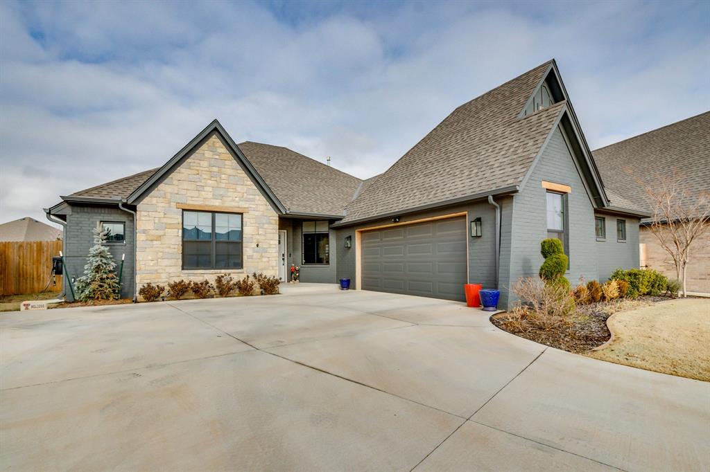 Beautiful, well maintained, move-in ready 3 bed, 2 bath home plus office! Features include a spacious living area, kitchen with ample counter space and storage, and dining area overlooking the open floor plan. Primary bedroom offers en-suite bath with 2 separate closet spaces. Granite counters and designer upgrades throughout! Covered back patio with large backyard. Staircase in garage offers easy access to attic. Just minutes away from shopping and dining.