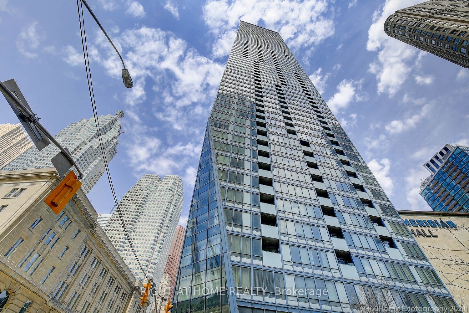 8 The Esplanade 4510