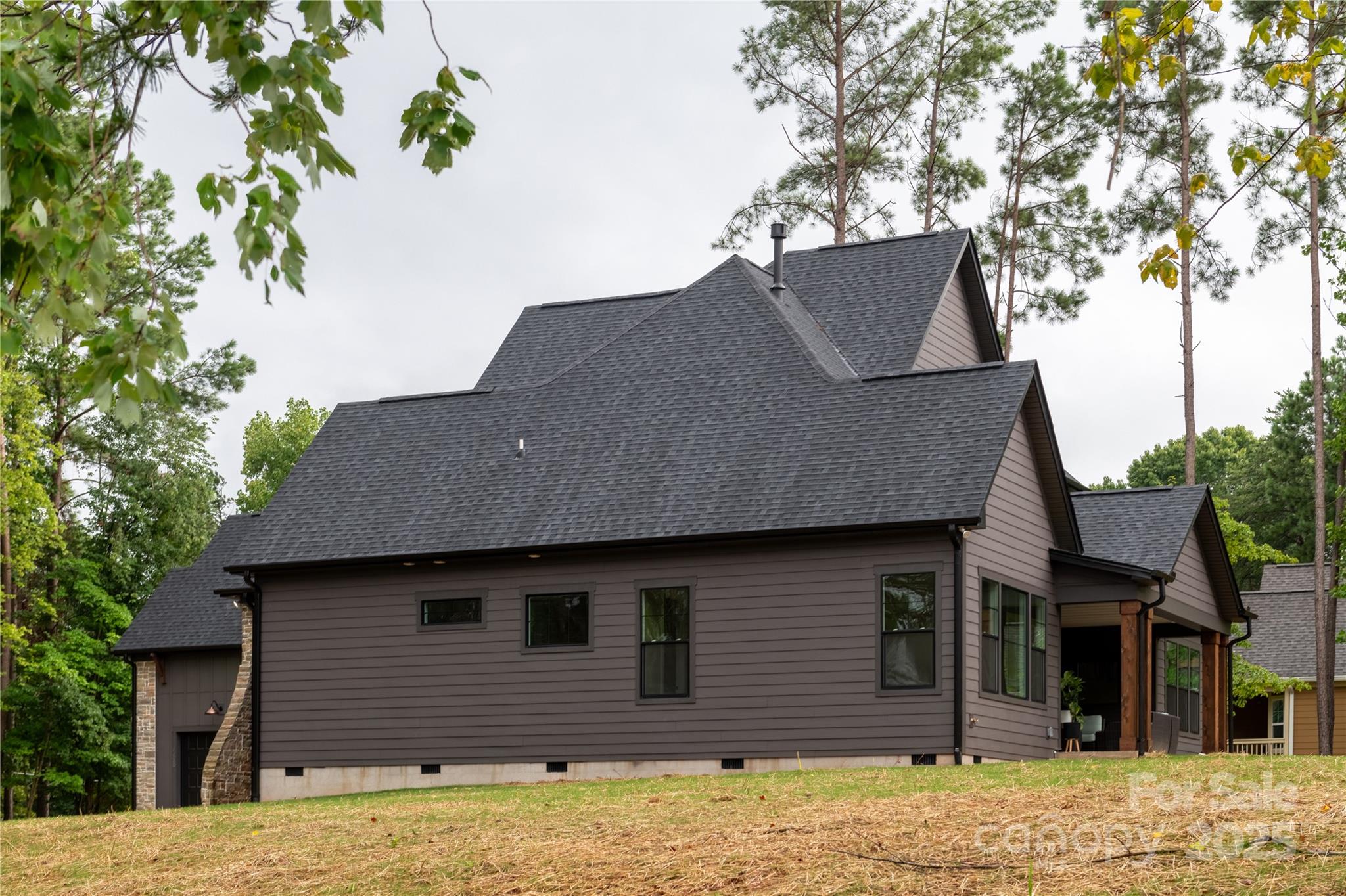 4488 Mirror Lake Drive