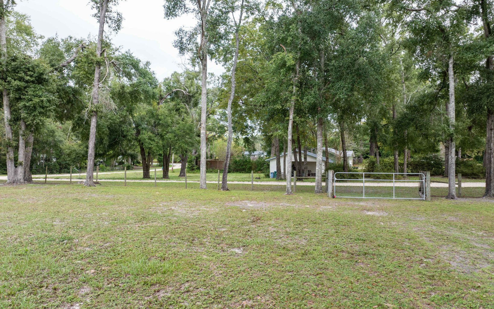 605 NE Governor Ave.