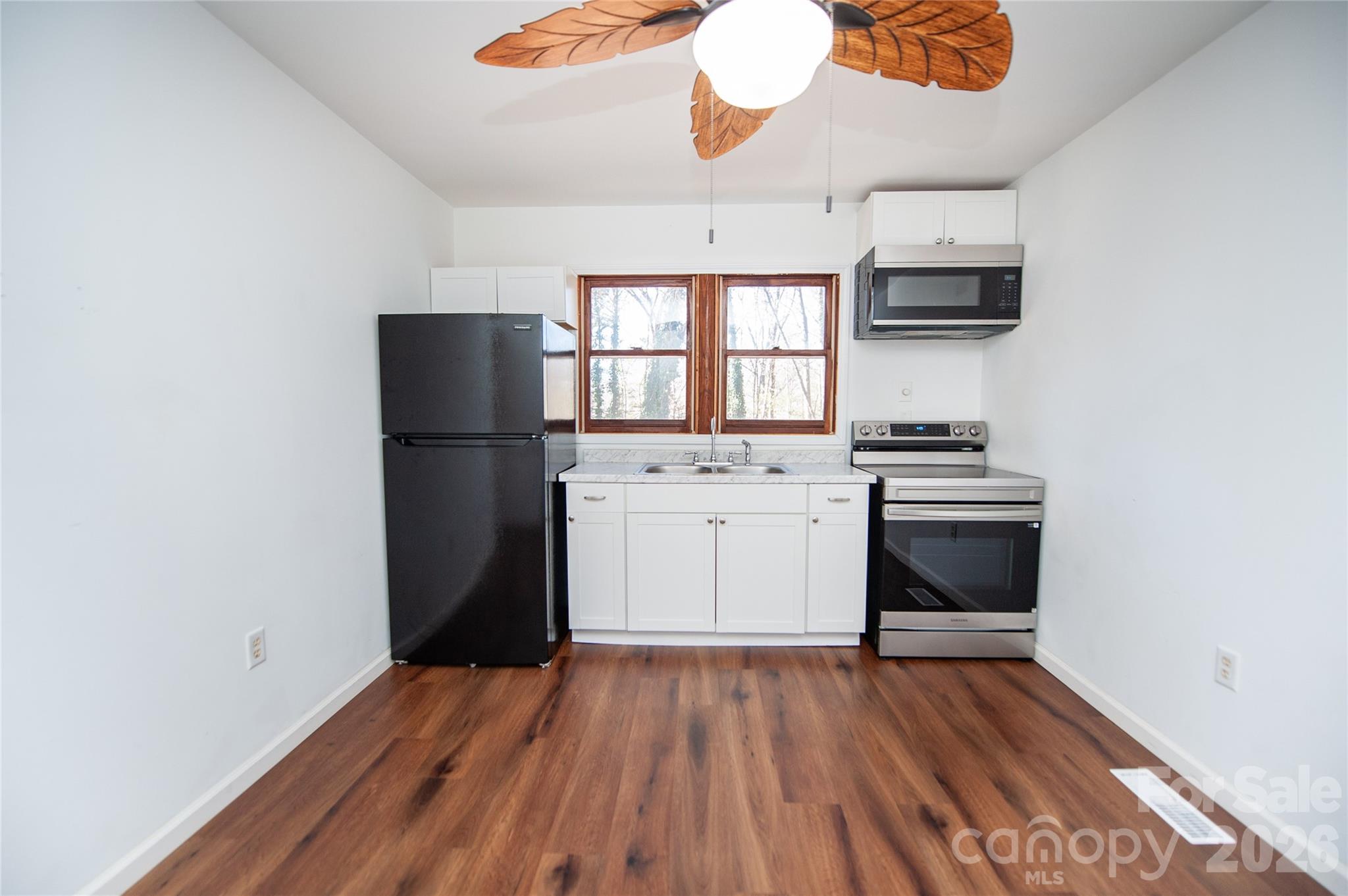 96 Jackson Street Extension