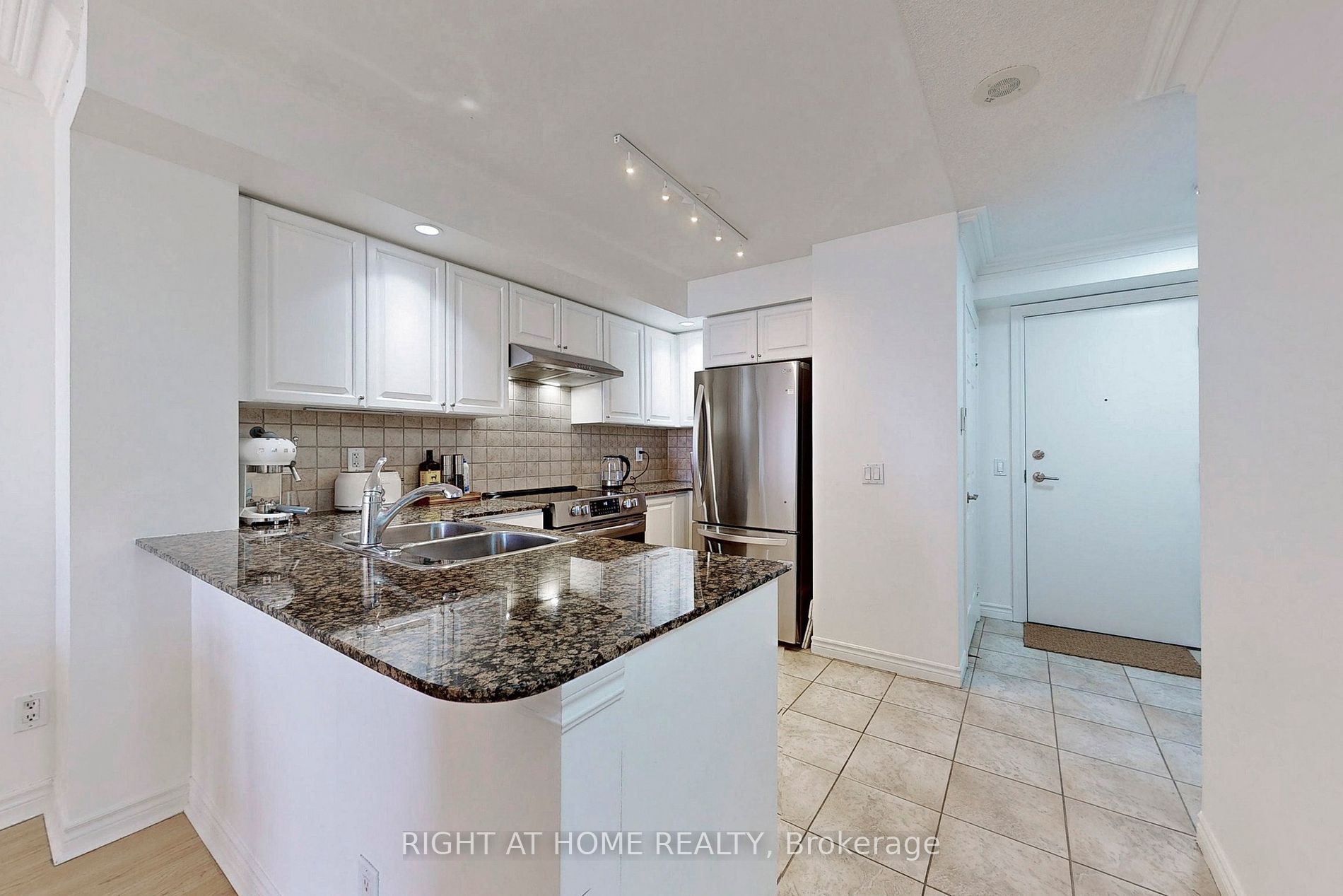 5233 Dundas St W St 1927