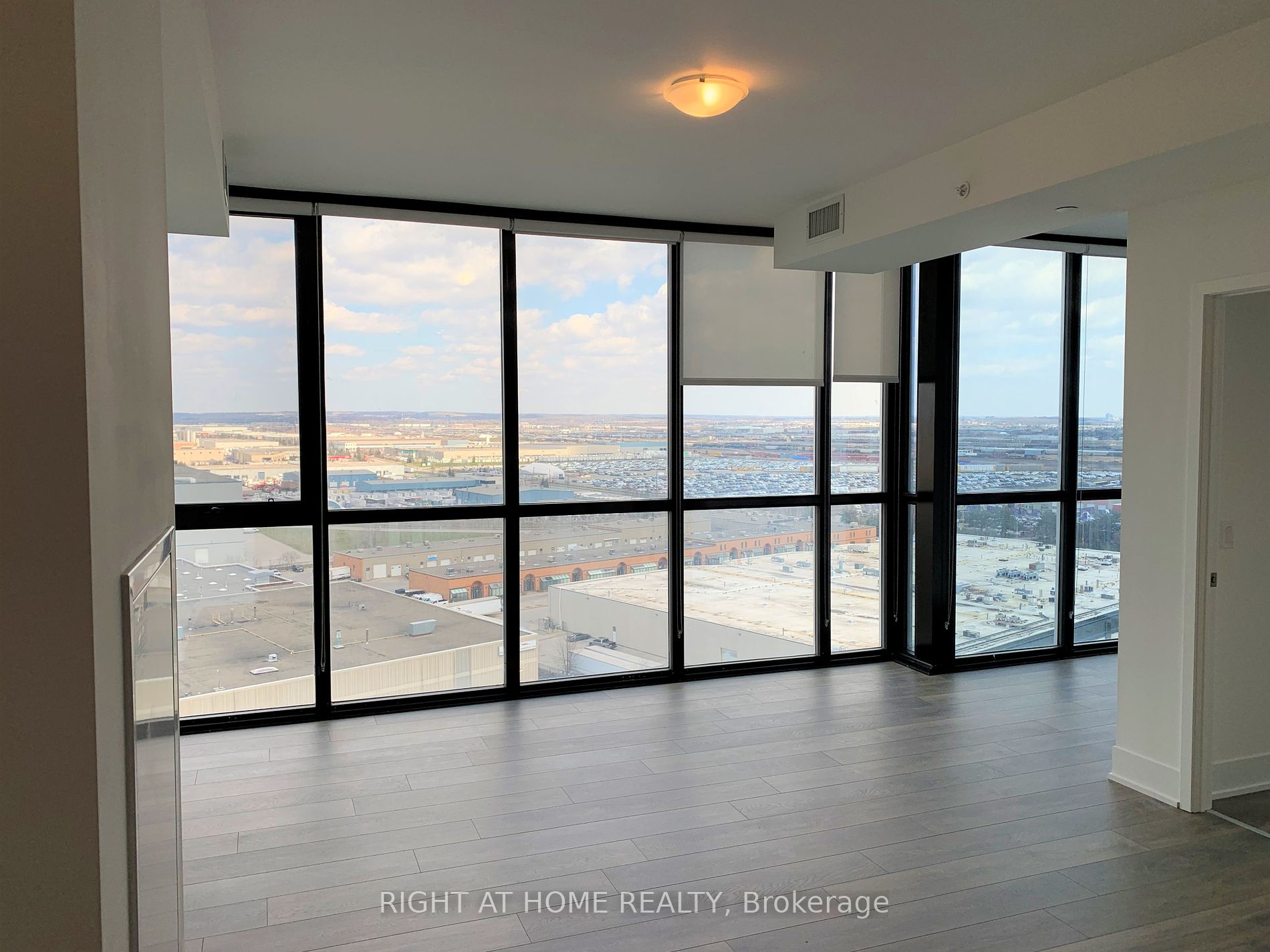 2916 Highway 7 Rd 1308