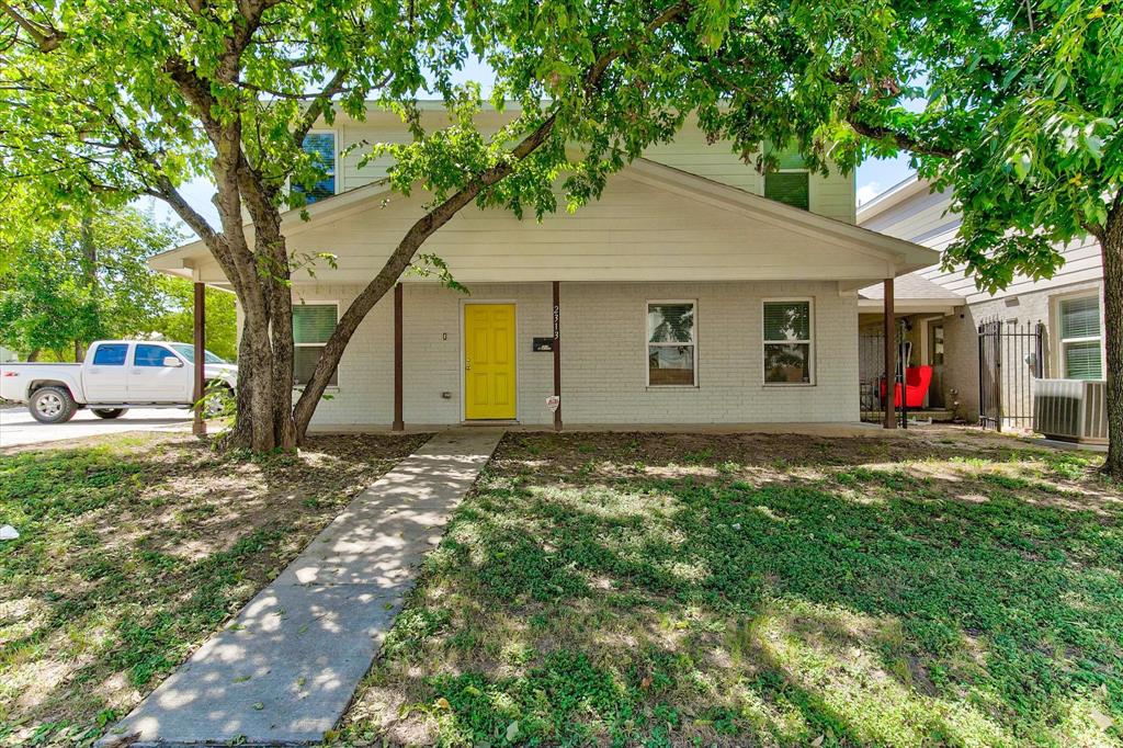 Prime location within 6 minute drivetime from TCU.  Two story home built in 2016 on a corner with 5 bedrooms & 3.5 baths.  Ideal for students, faculty or alumni that want the college atmosphere.
Additionally, 3201 Forest Park(4 bedrooms & 3.5 baths) comes with this address.  Both units are on one lot-tax information is under 3201 Forest Park.
Both units are tenant-occupied through May 20, 2025. 
3201 Forest Park $4400
2313 W Devitt $5000
Next set of tenants take possession :  June 1, 2025-May 20, 2026
3201 Forest Park $4650
2313 W Devitt $5500
Convenient location to other amenities- grocery store, restaurants, 7th Street and Berry.