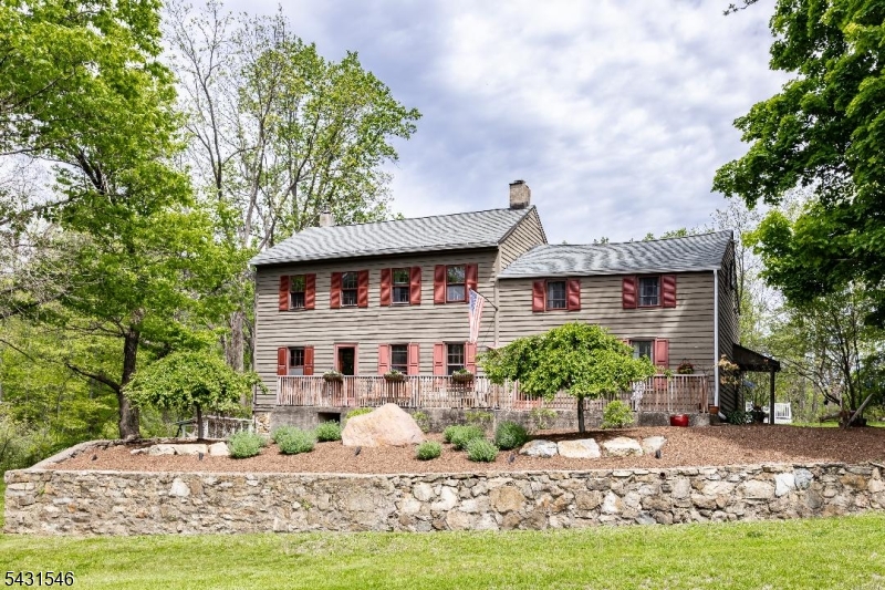 490 Mine Rd