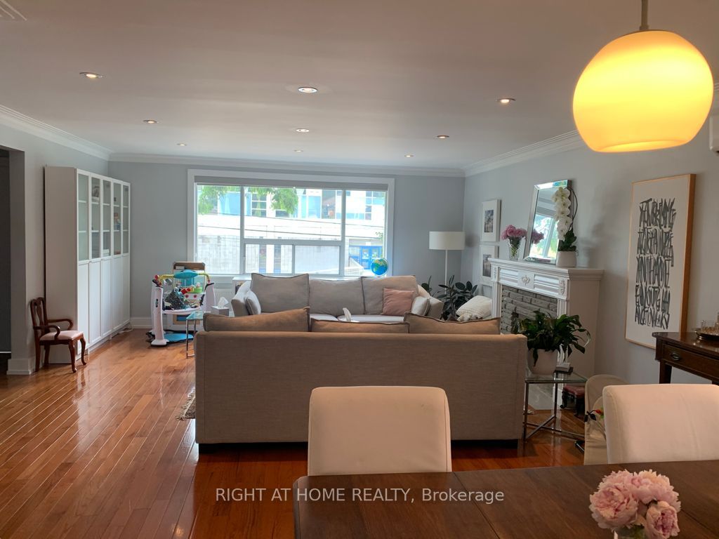 576 Davenport Rd Main