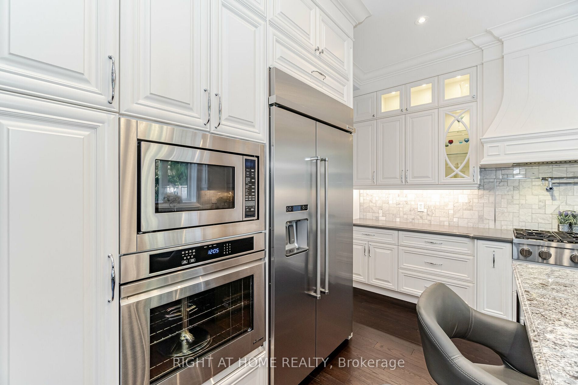35 Burnelm Dr