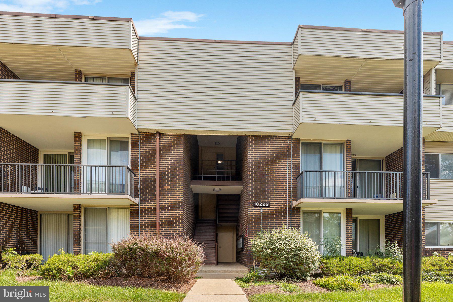 10222 Prince Place 11-202