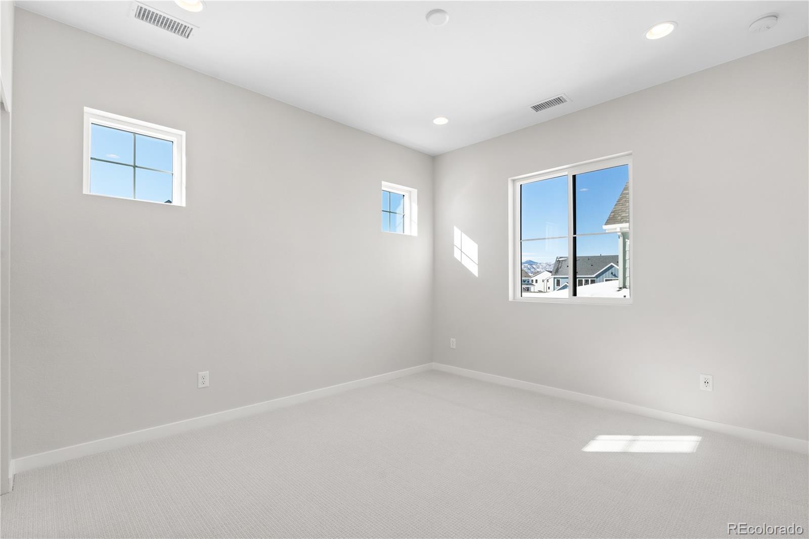 8920 Springsong Lane