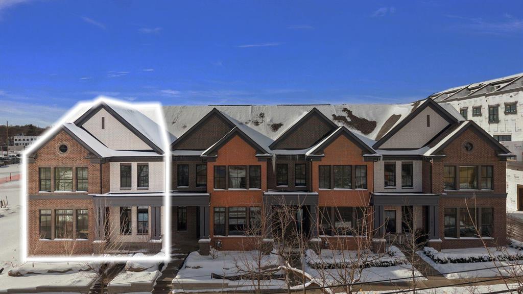 107 S Griswold Street