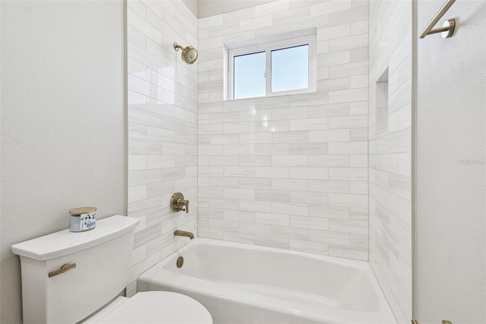 15639 Seth Country Lane