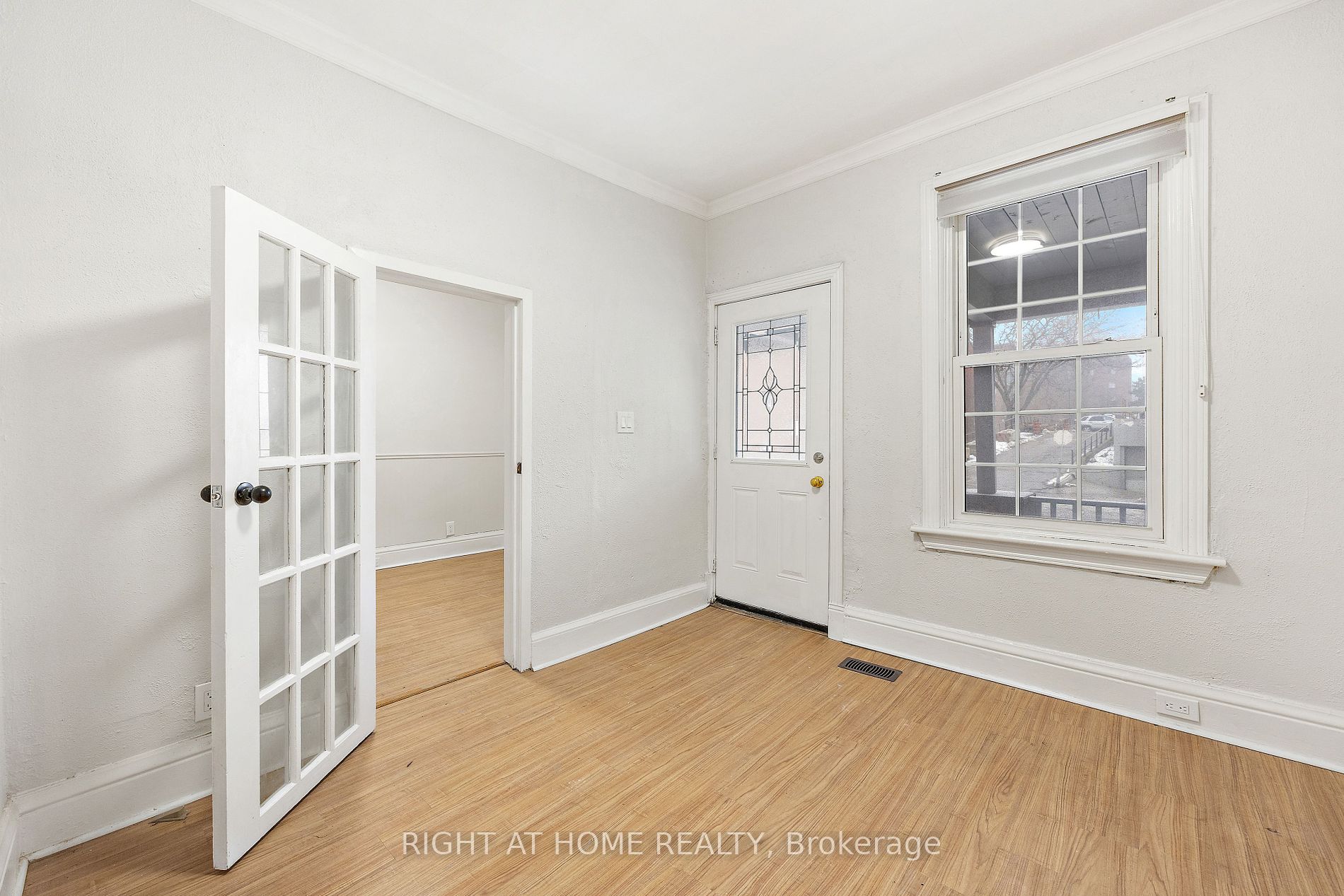 6 Ben Lomond Pl