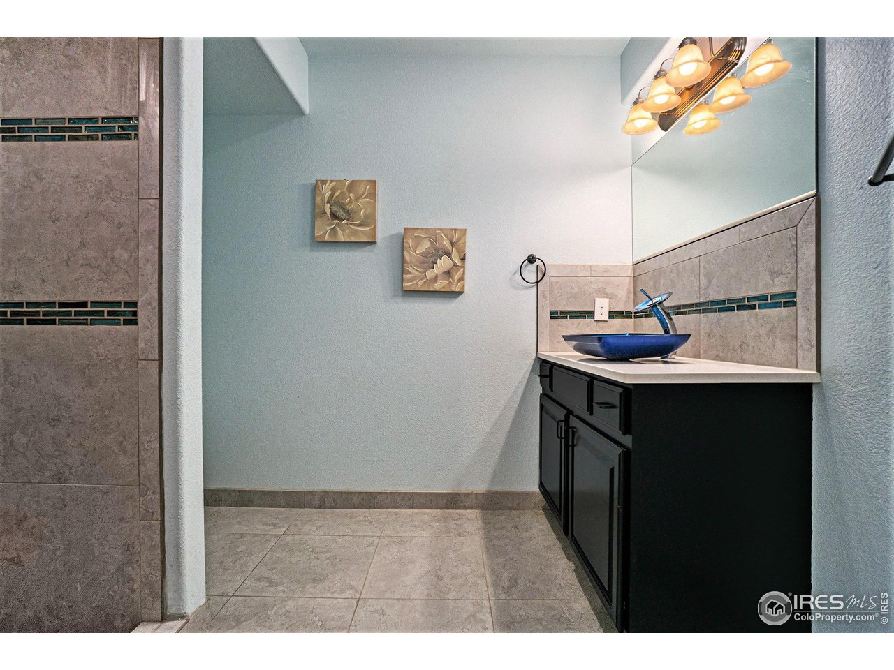 8734 Longs Peak Cir