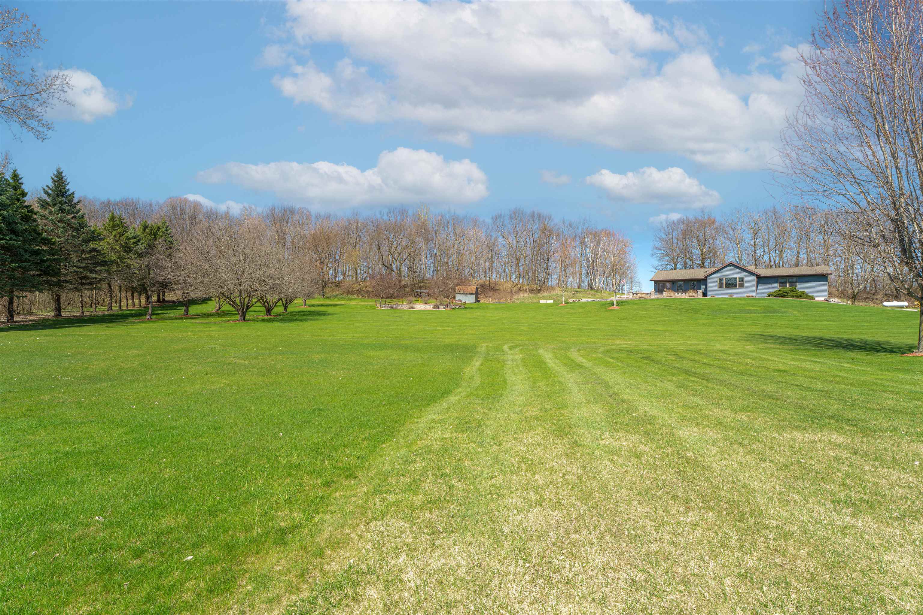 W3967 Shady Lane
