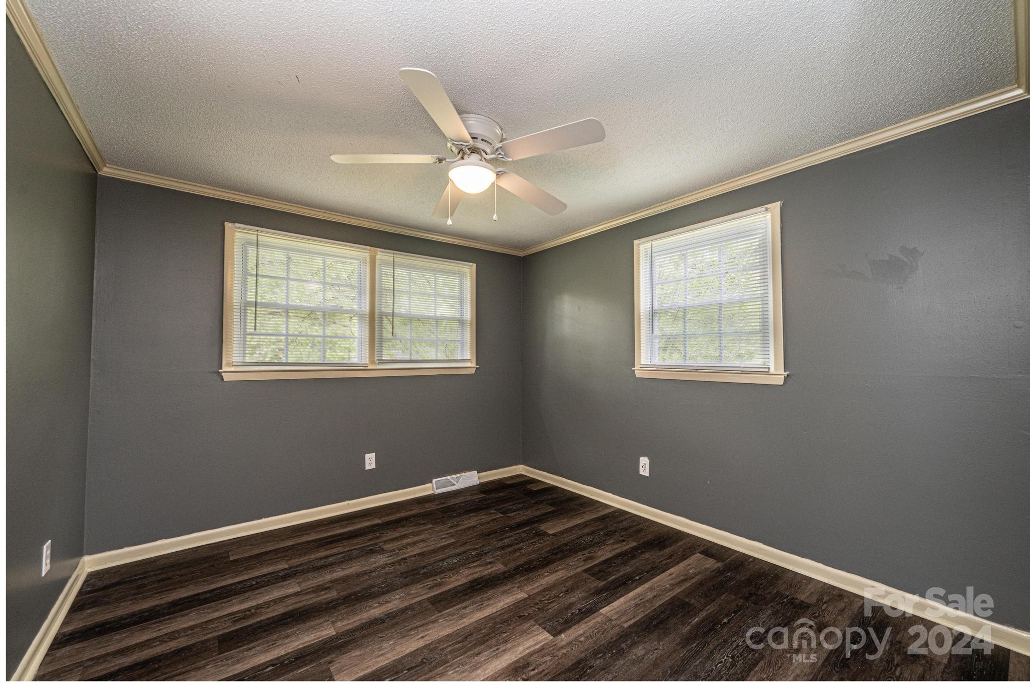 1661 Tanglewood Drive