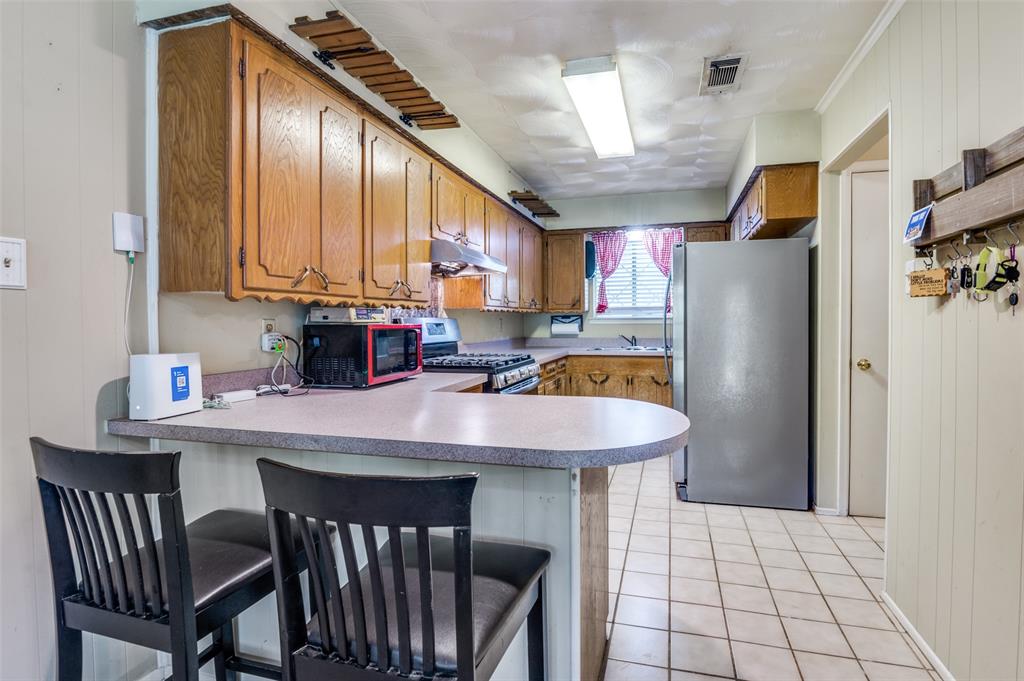 831 Hill City Drive