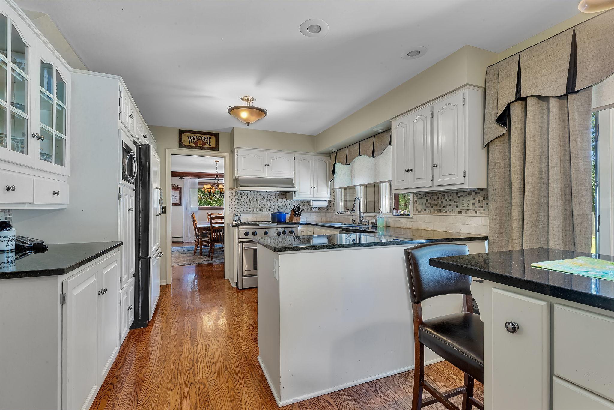 2021 Hillcrest Drive