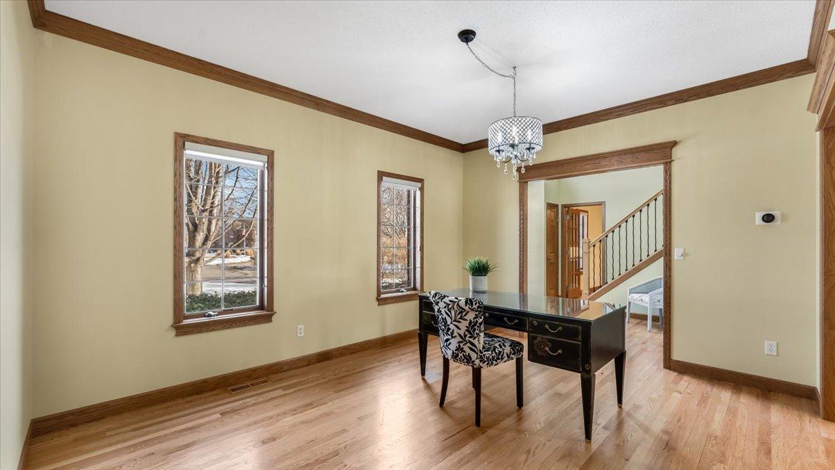 715 Falcon Court