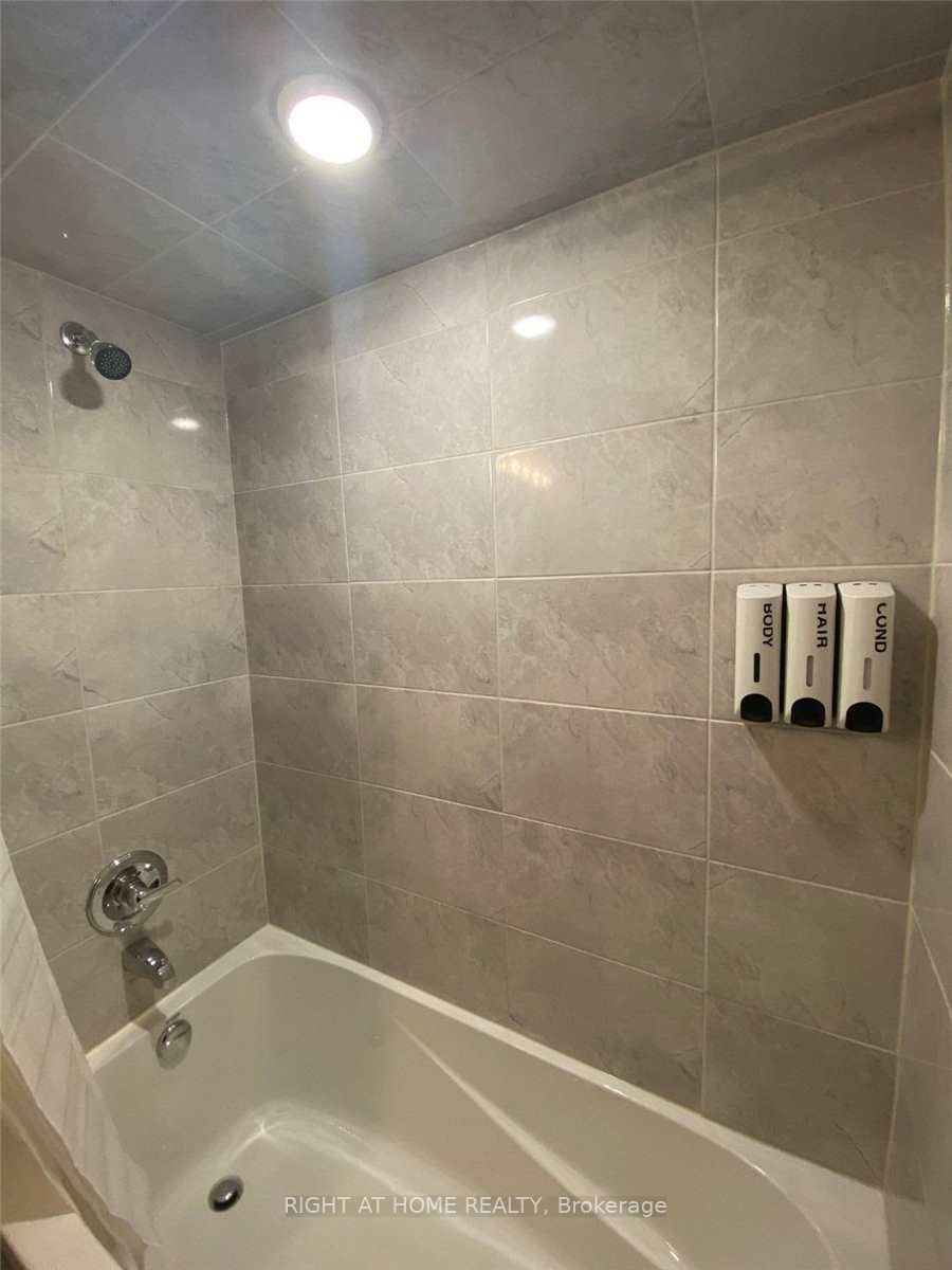 34 Fieldway Rd 125