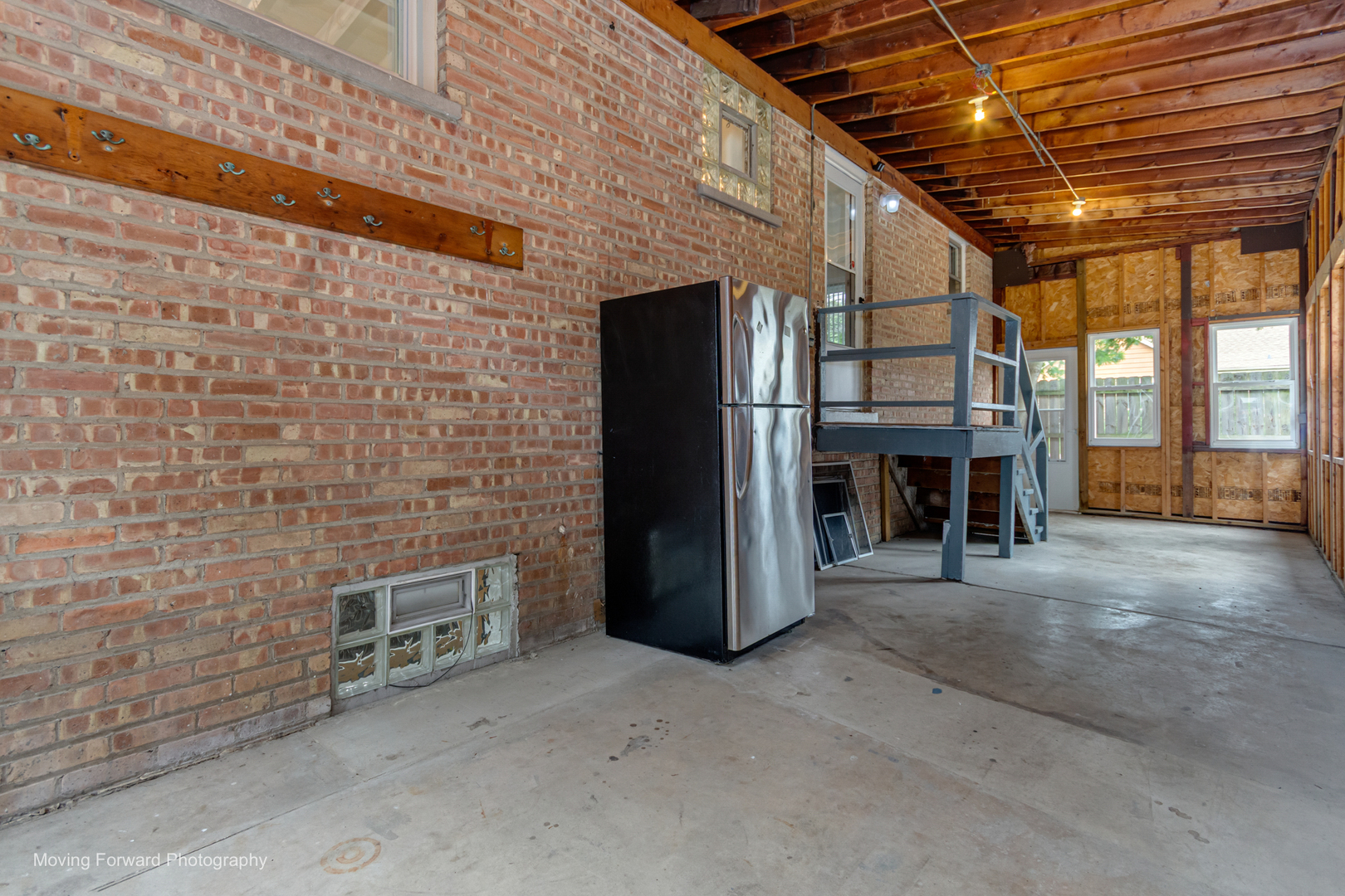 7101 W 114th Place